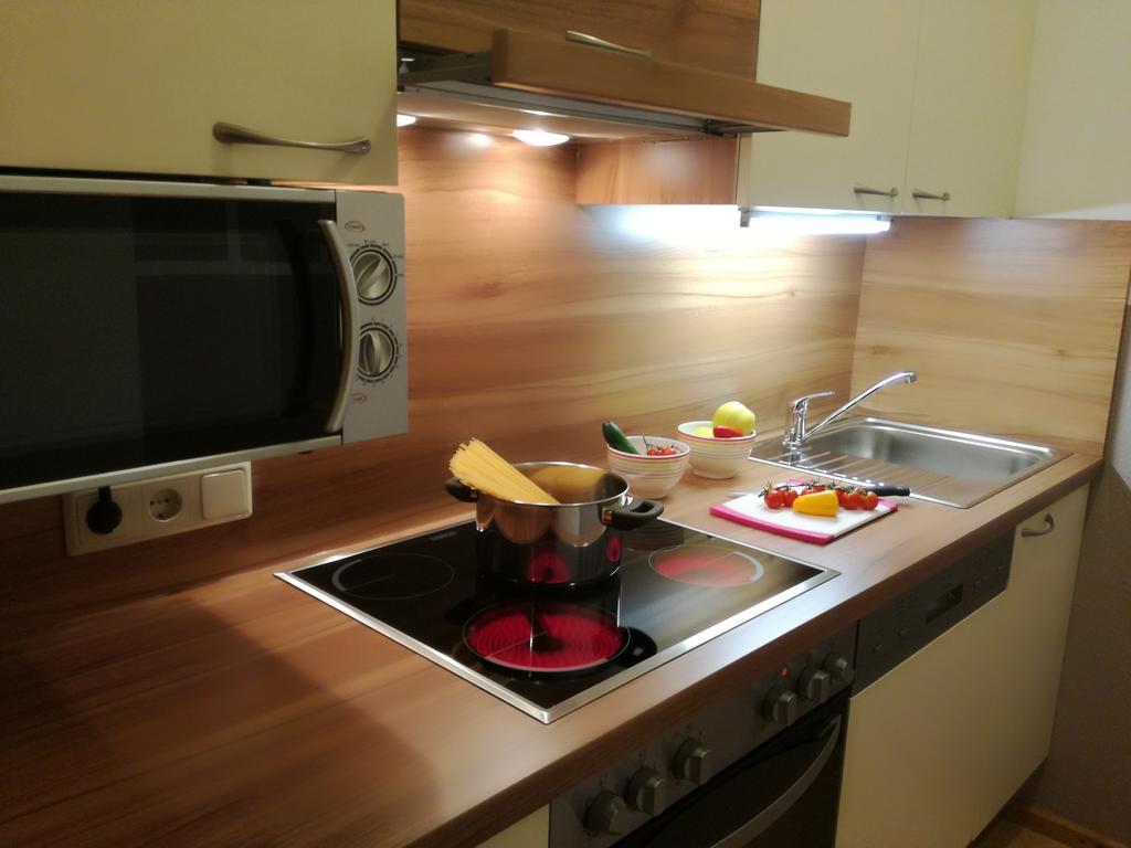 Alpina Appartement ซังคท์เลออนฮาร์ด อิม พิทซ์ทัล ภายนอก รูปภาพ